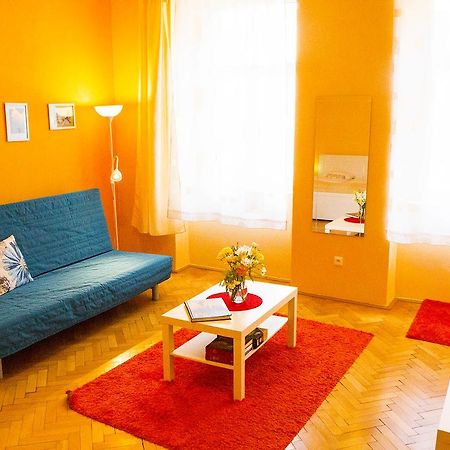 Lidicka Apartment ปราก ภายนอก รูปภาพ