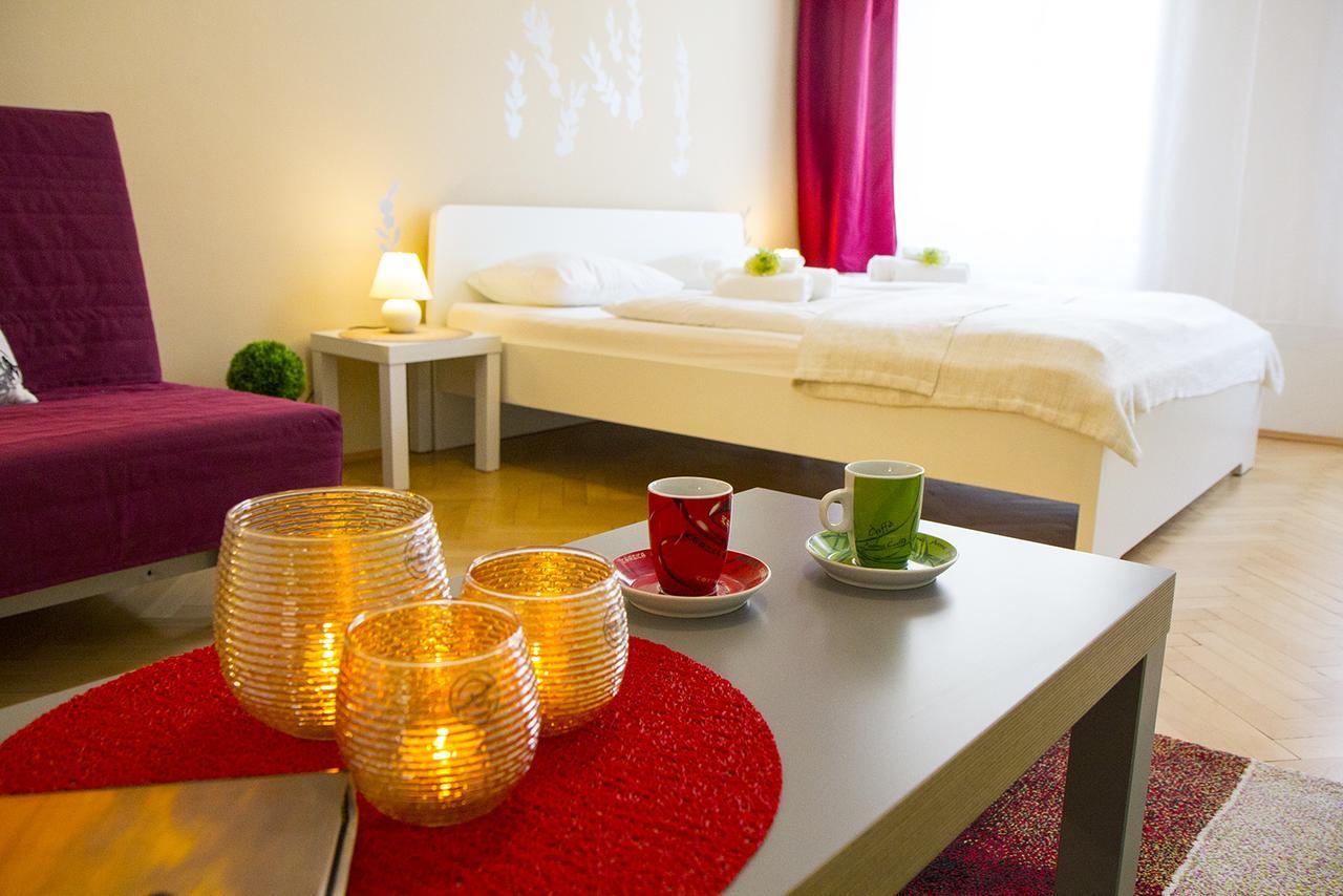 Lidicka Apartment ปราก ภายนอก รูปภาพ