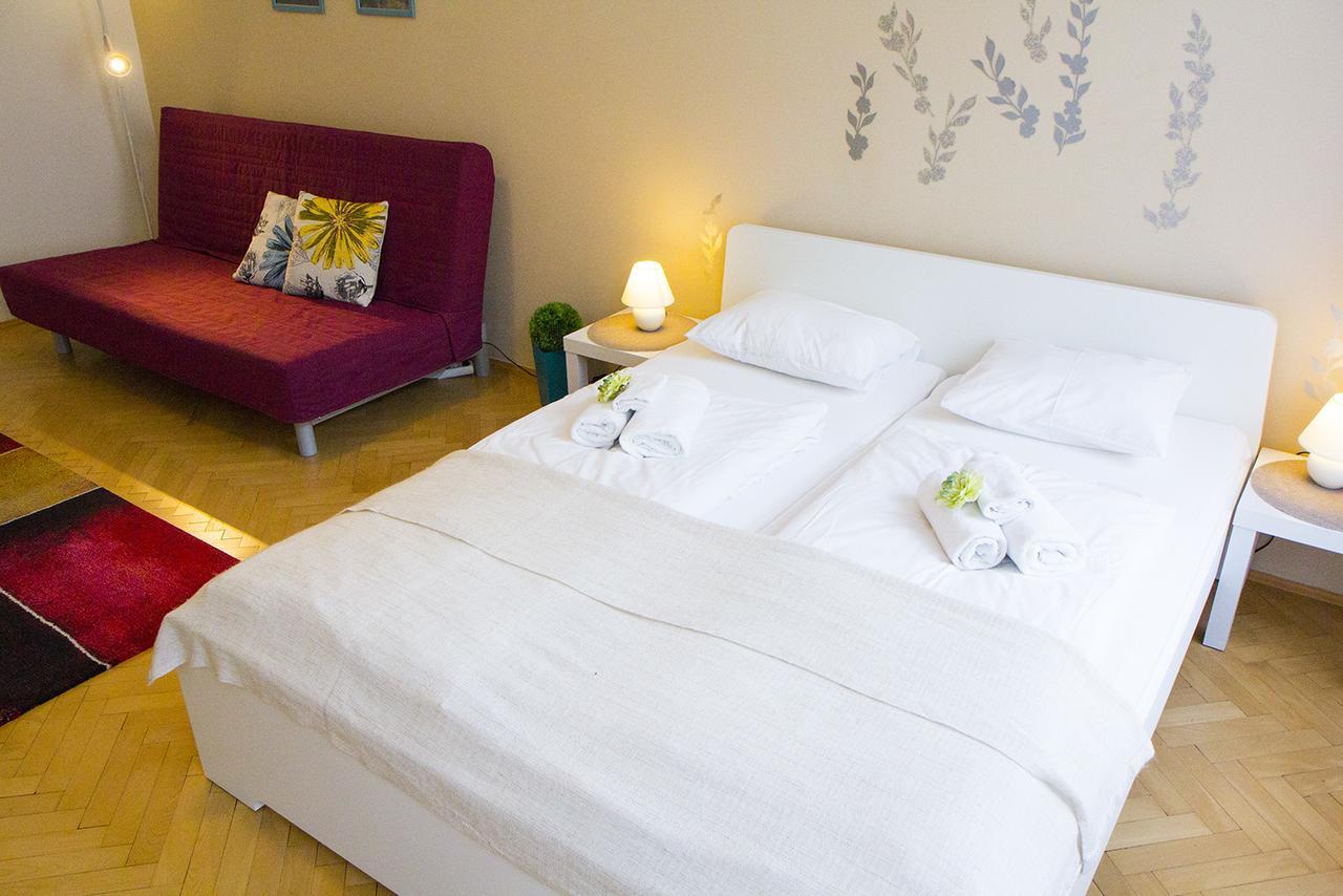 Lidicka Apartment ปราก ภายนอก รูปภาพ
