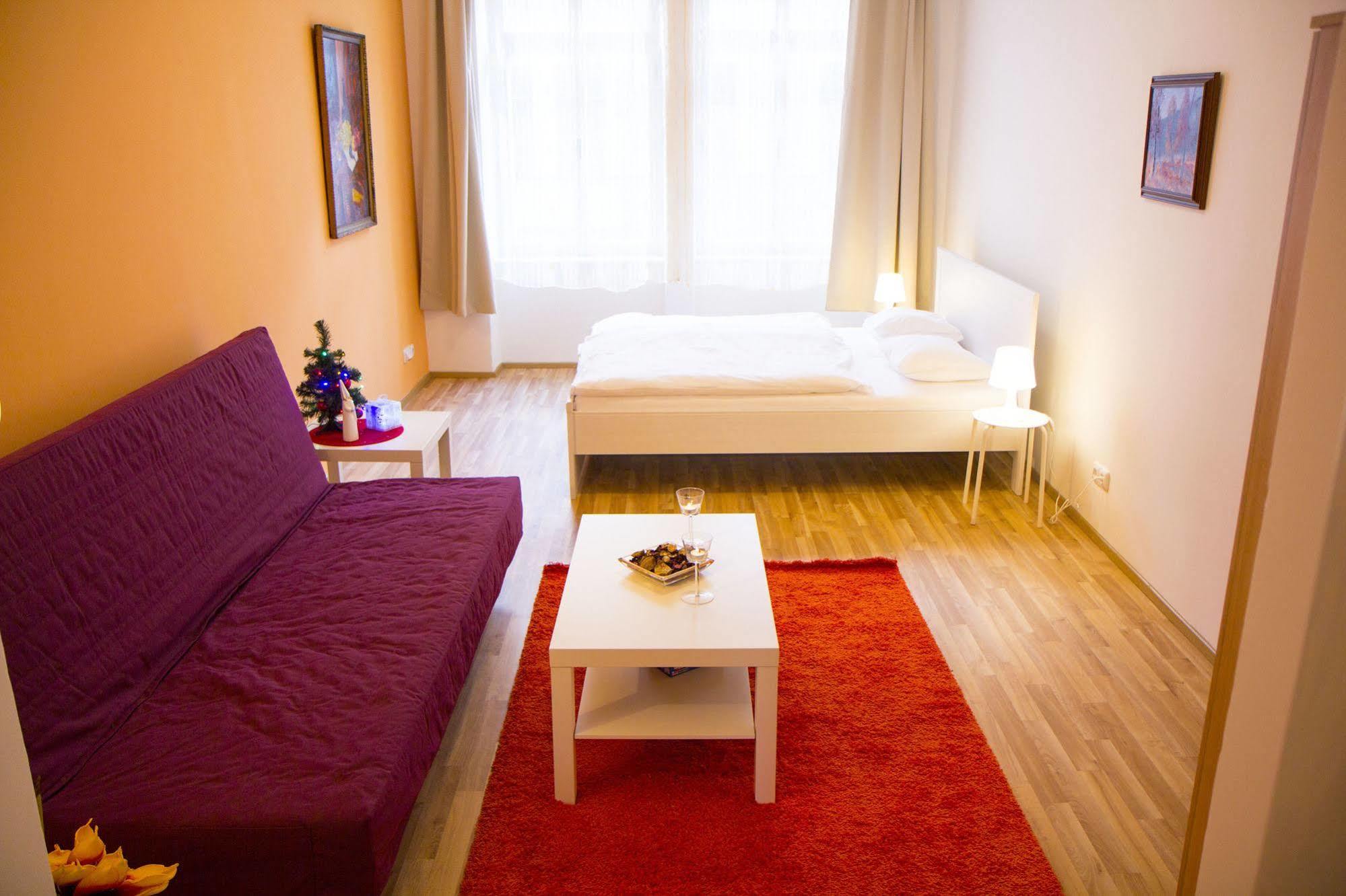 Lidicka Apartment ปราก ภายนอก รูปภาพ