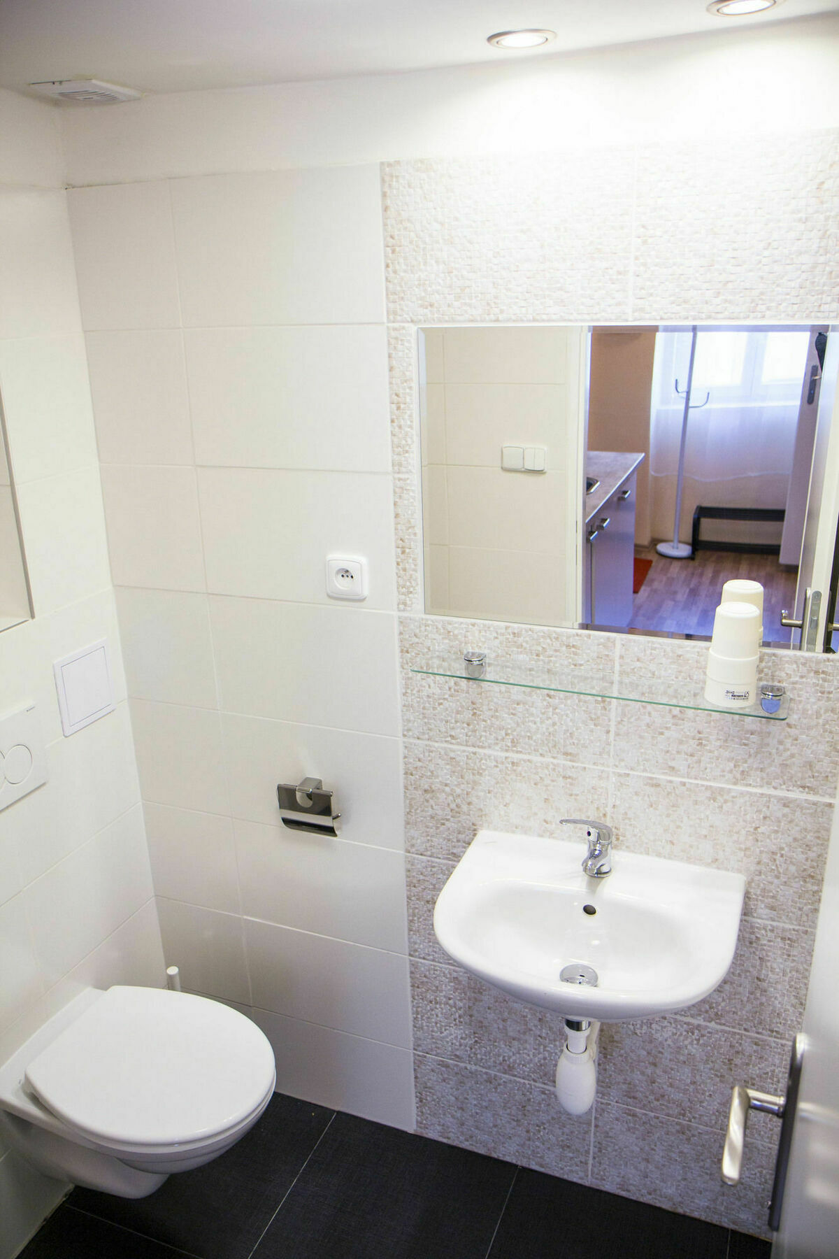 Lidicka Apartment ปราก ภายนอก รูปภาพ