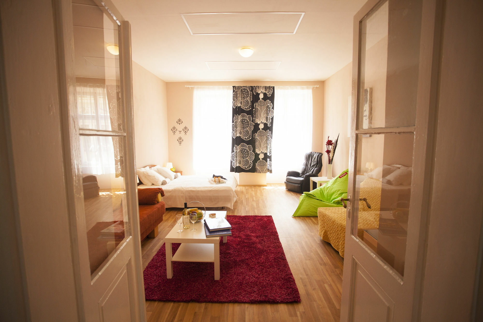 Lidicka Apartment ปราก ภายนอก รูปภาพ